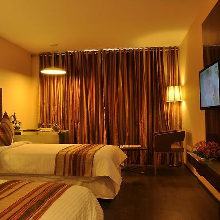 The Arcadia Hotel Coimbatore Exterior foto