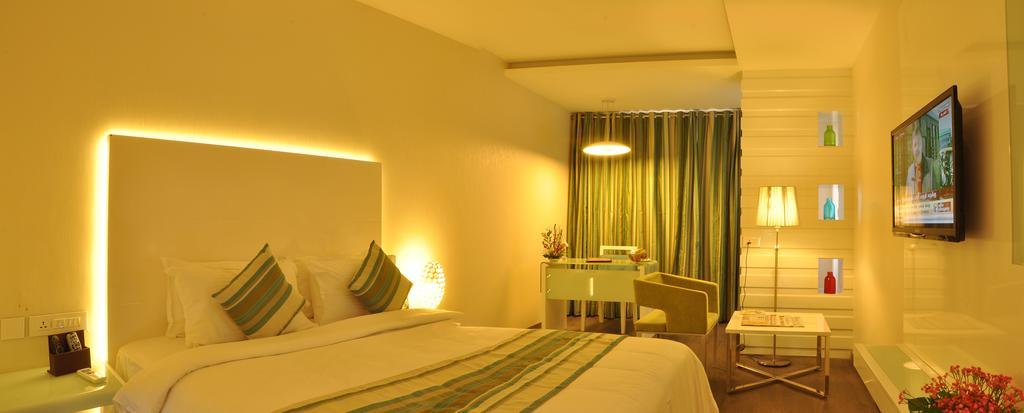 The Arcadia Hotel Coimbatore Exterior foto