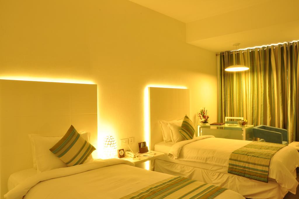 The Arcadia Hotel Coimbatore Exterior foto