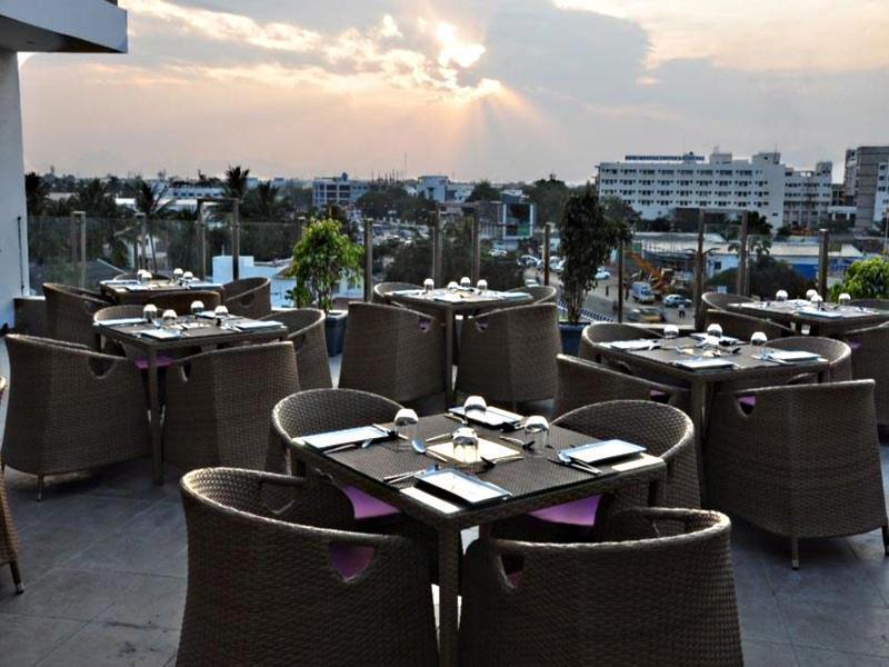 The Arcadia Hotel Coimbatore Exterior foto